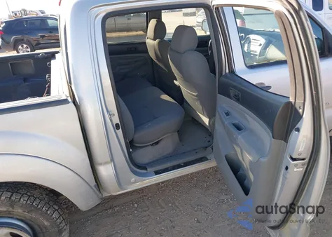 2006 Toyota Tacoma Base V6 из США, поврежденный, VIN 3TMLU42N96M004572